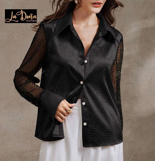 Camisa vinipiel con mangas transparencia