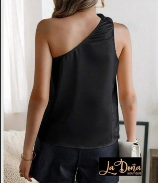 Blusa con flor 3D