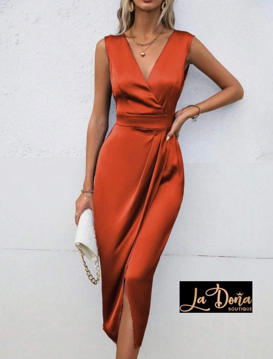 Vestido satén sin manga