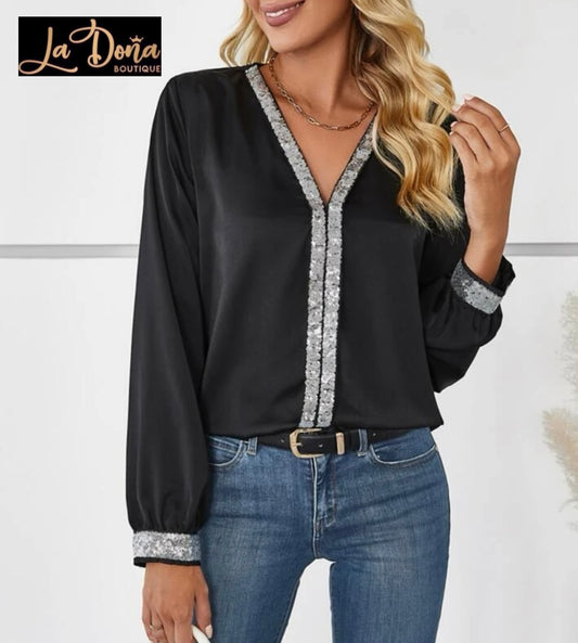Blusa negra con lentejuela plata
