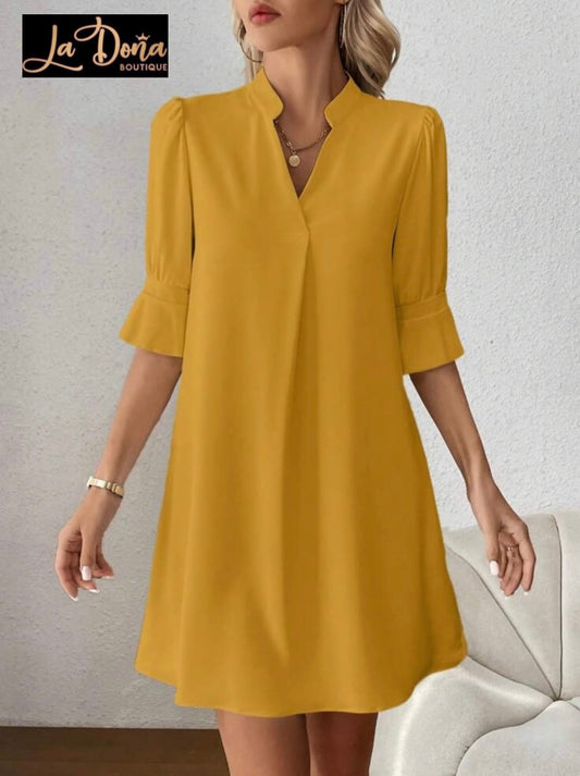 Vestido corto suelto con manga