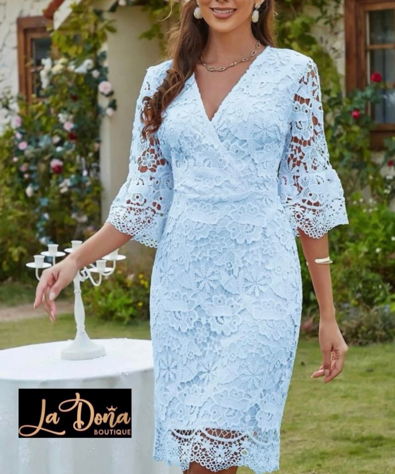 Vestido de encaje midi