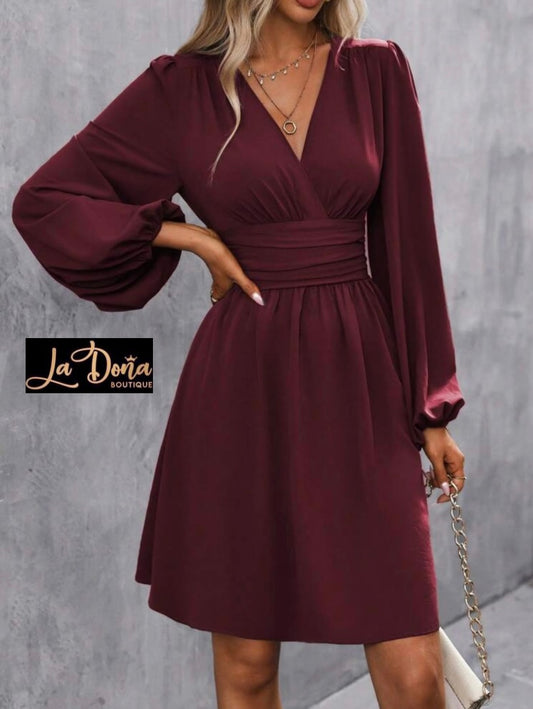 Vestido corto con manga