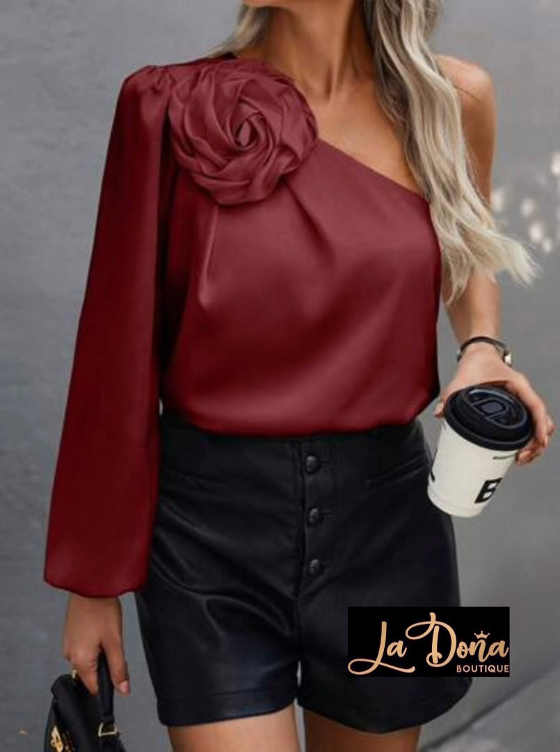Blusa flor 3D con una manga