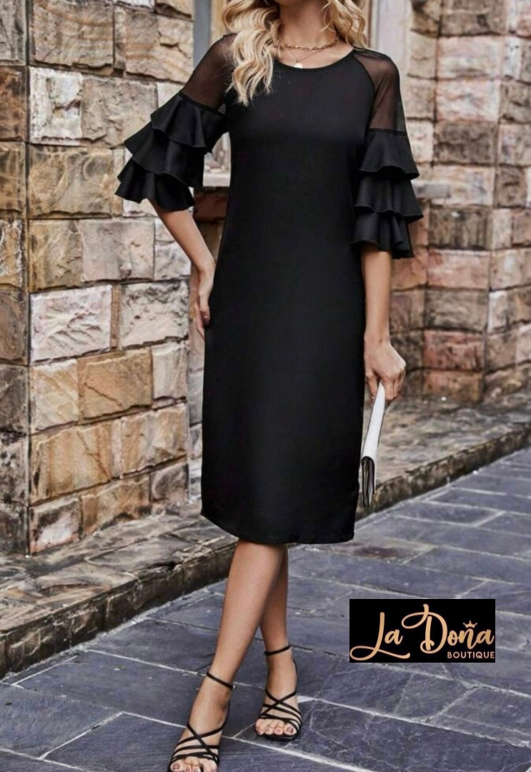 Vestido negro suelto con manga