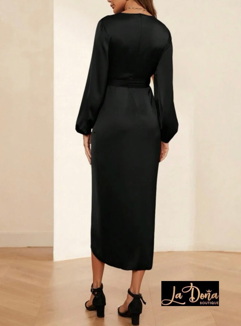 Vestido satén con cinto
