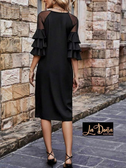 Vestido negro suelto con manga