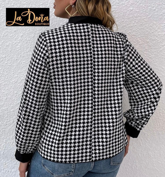 Blusa estampada con moño negro