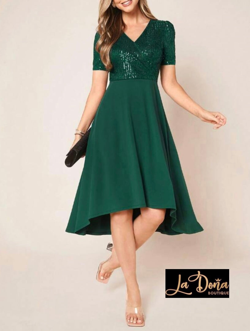 Vestido verde lentejuelas asimétrico